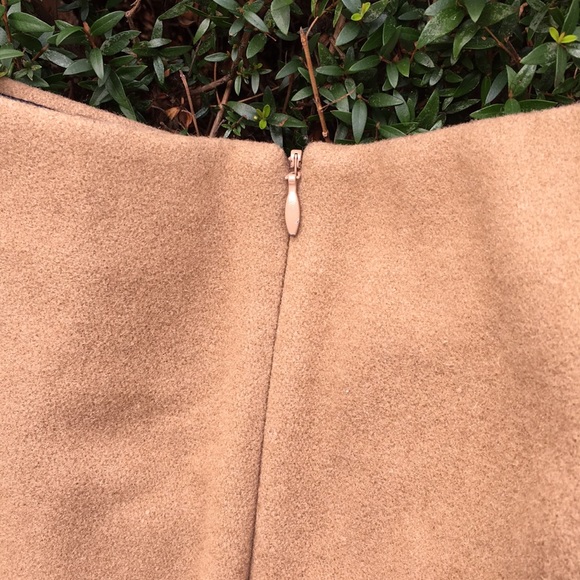 Unlined, wool/poly blend skirt - Picture 6 of 7